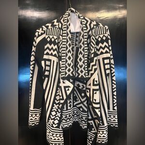 Black & White Geometric Open-Front Cardigan Sweater
